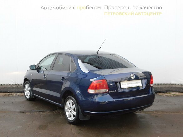 2011 Volkswagen Polo V, синий - вид 5