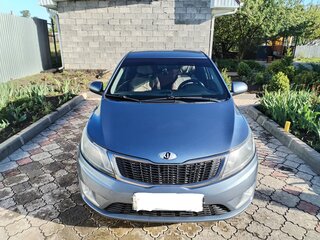2013 Kia Rio 5-speed III, голубой, 930000 рублей, вид 1