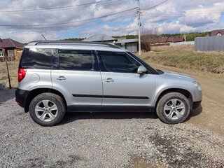2011 Skoda Yeti I, серебристый, 1000000 рублей, вид 4