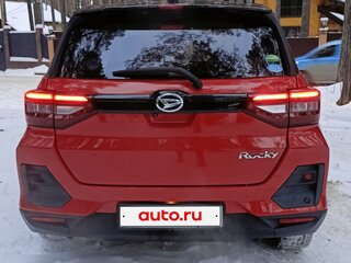 2020 Daihatsu Rocky A200, красный, 1999999 рублей, вид 4