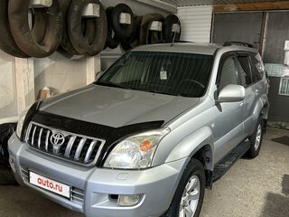 2004 Toyota Land Cruiser Prado 5-speed 120 Series, серебристый, 2200000 рублей, вид 2