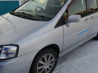2000 Nissan Liberty, серый, 590000 рублей, вид 3