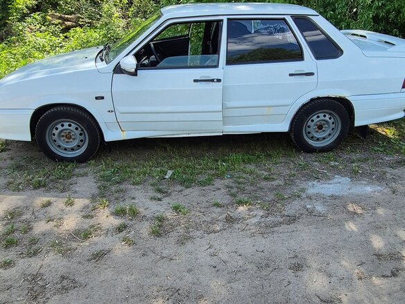 2010 Lada (ВАЗ) 2115, белый, 190000 рублей - вид 2