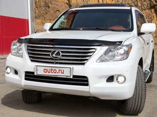2010 Lexus LX 570 III, белый, 4900000 рублей, вид 2