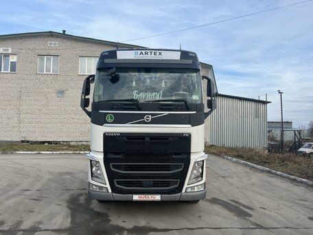 2020 Volvo FH, белый, 10200000 рублей, вид 2