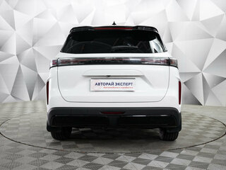 2024 Chery Tiggo 7L I, белый, 2030000 рублей, вид 4