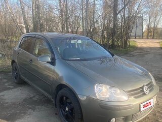2005 Volkswagen Golf V, серый, 535000 рублей, вид 2