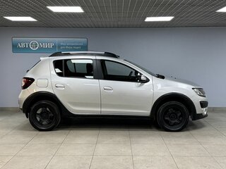 2017 Renault Sandero Stepway II, серый, 940000 рублей, вид 4