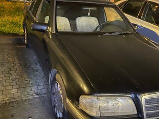 1998 Mercedes-Benz C-Класс 180 I (W202) Рестайлинг, чёрный, 210000 рублей, вид 5