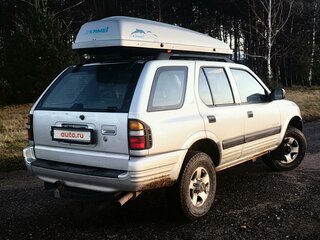 1999 Isuzu Rodeo II, серебристый, 400000 рублей, вид 2