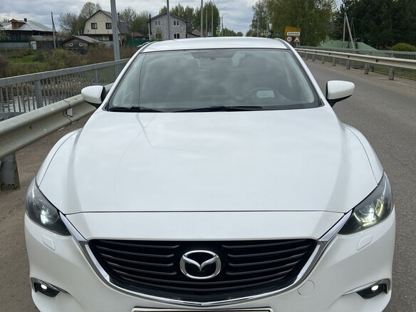 2015 Mazda 6 III (GJ) Рестайлинг, белый, 2150000 рублей - вид 3