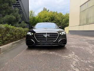 2026 Mercedes-Benz S-Класс 500 Long 4MATIC VII (W223) Рестайлинг, чёрный, 27400000 рублей, вид 3