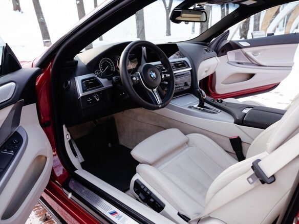 2012 BMW 6 серии 640d xDrive III (F06/F13/F12), красный, 3400000 рублей - вид 22