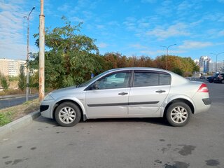 2007 Renault Megane II Рестайлинг, серебристый, 450000 рублей, вид 5