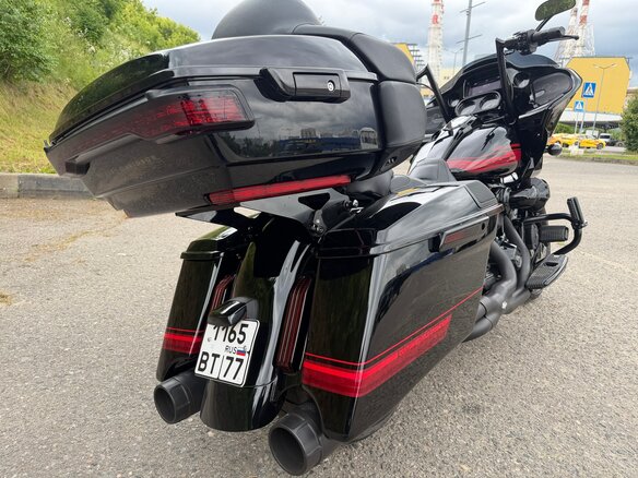 2021 Harley-Davidson CVO Road Glide, чёрный, 3500000 рублей - вид 22