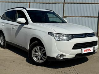 2012 Mitsubishi Outlander III, белый, 1300000 рублей, вид 1