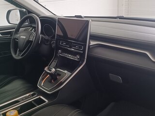 2023 Haval M6 II, серый, 1850000 рублей, вид 5