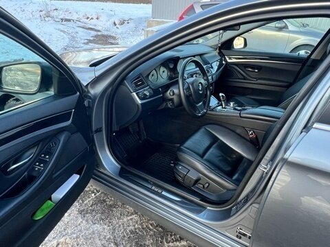 2011 BMW 5 серии 530d xDrive VI (F10/F11/F07), серый, 1700000 рублей - вид 6