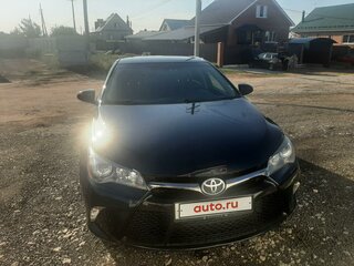 2016 Toyota Camry US Market VII (XV50) Рестайлинг, чёрный, 1905000 рублей, вид 1