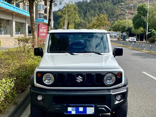 2023 Suzuki Jimny IV, белый, 2593000 рублей, вид 1