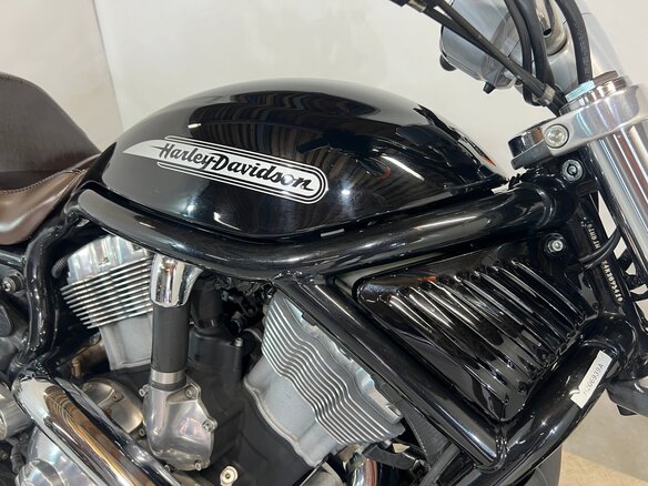 2004 Harley-Davidson V-Rod, чёрный, 560000 рублей - вид 14