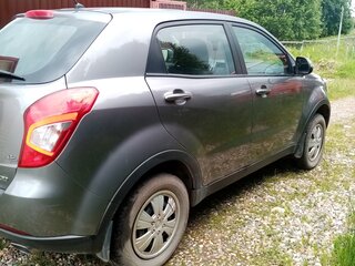 2014 SsangYong Actyon II Рестайлинг, серый, 850000 рублей, вид 4