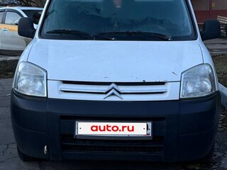 2010 Citroen Berlingo I Рестайлинг, белый, 300000 рублей, вид 1