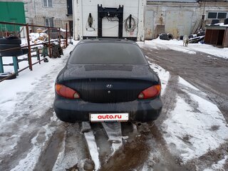 2000 Hyundai Elantra II (J2, J3), синий, 300000 рублей, вид 3