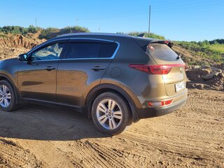 2016 Kia Sportage IV, зелёный, 1900000 рублей, вид 4