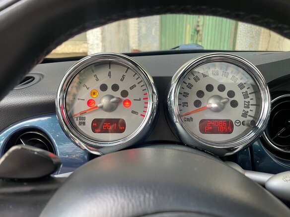 2006 Mini Hatch Cooper S I (R50), синий, 1100000 рублей - вид 21