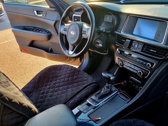 2017 Kia Optima IV, серый, 2100000 рублей - вид 6