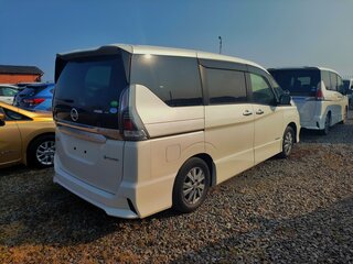 2018 Nissan Serena V (C27), белый, 2325000 рублей, вид 3