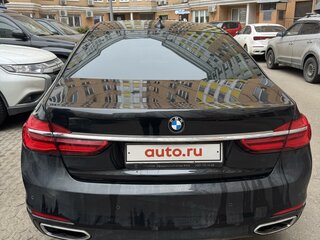 2017 BMW 7 серии Long 730Ld xDrive VI (G11/G12), чёрный, 4300000 рублей, вид 4