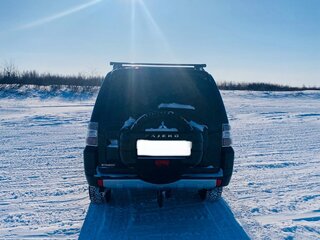 2011 Mitsubishi Pajero IV Рестайлинг 1, чёрный, 2400000 рублей, вид 3