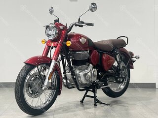 2026 Royal Enfield Classic 350, красный, 497000 рублей, вид 2