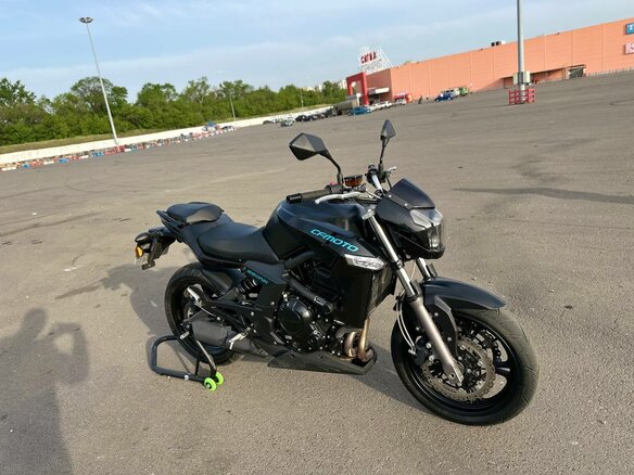 2015 CFMoto 650NK, чёрный, 390000 рублей - вид 5