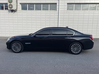 2014 BMW 7 серии Long 750Li xDrive V (F01/F02/F04) Рестайлинг, чёрный, 2850000 рублей, вид 3