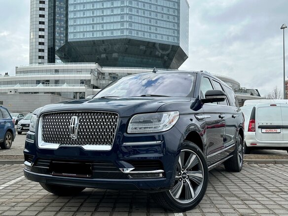 2019 Lincoln Navigator L IV, синий, 8000000 рублей