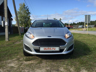2016 Ford Fiesta Mk6 Рестайлинг, серый, 920000 рублей, вид 3