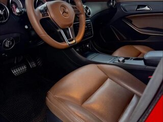 2013 Mercedes-Benz CLA 200 I (C117, X117), красный, 1850000 рублей, вид 5
