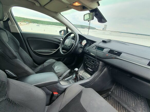 2010 Citroen C5 II, чёрный - вид 7