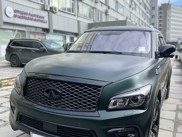 2017 Infiniti QX80 I Рестайлинг, чёрный, 3700000 рублей - вид 1