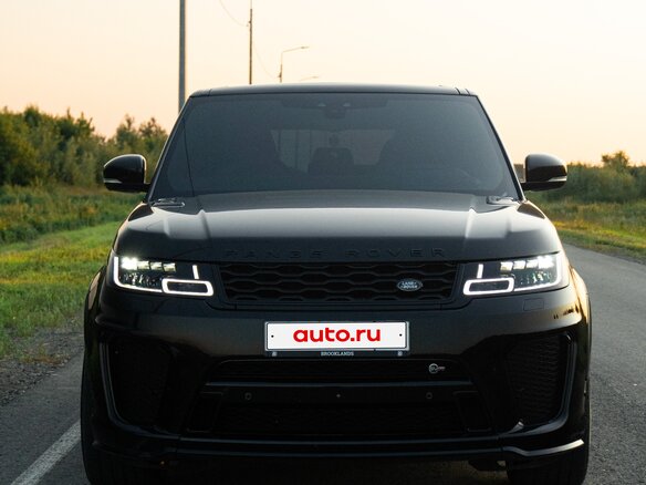 2020 Land Rover Range Rover Sport SVR II Рестайлинг, чёрный, 10000000 рублей - вид 1