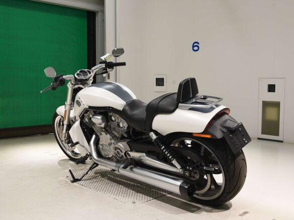 2015 Harley-Davidson V-Rod Muscle, белый, 1240000 рублей - вид 5