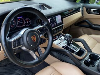 2018 Porsche Cayenne III, коричневый, 4680000 рублей, вид 4