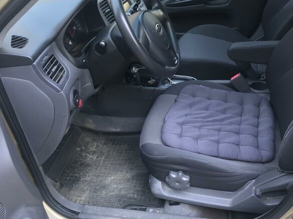 2010 Kia Rio II Рестайлинг, золотистый, 750000 рублей - вид 7