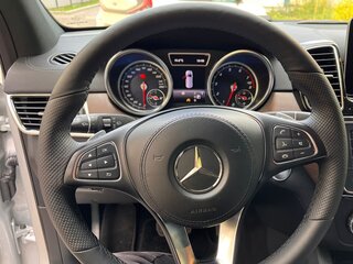 2016 Mercedes-Benz GLS 500 I (X166), серебристый, 4500000 рублей, вид 5