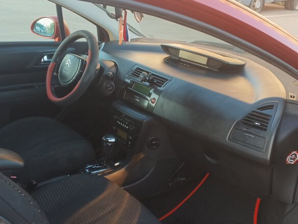 2008 Citroen C4 I Рестайлинг, красный, 350000 рублей - вид 4