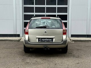 2007 Renault Megane II Рестайлинг, бежевый, 700000 рублей, вид 4