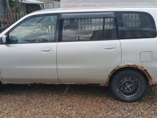2000 Mitsubishi Dion I, серый, 200000 рублей, вид 3
